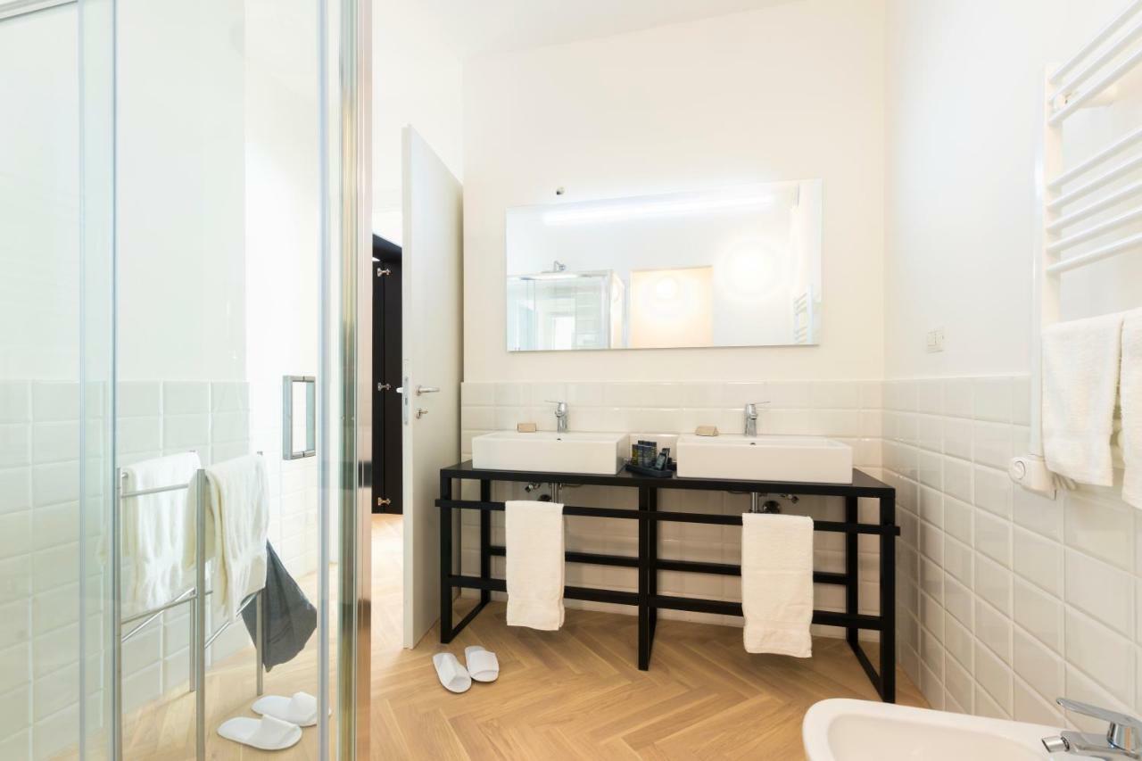 Metropolitan Suites Ancona Ngoại thất bức ảnh